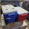 Image 1 : TWO COOLERS