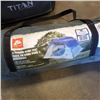Image 2 : 3 PERSON DOME TENT AND COOLER BAG