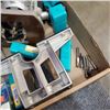 Image 2 : BLACK AND DECKER PLUNG ROUTER WITH ACCESSORIES AND BITS