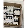 Image 3 : ASSORTED STAB LOK CIRCUIT BREAKERS