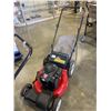 Image 2 : YARD MACHINES FRONT WHEEL SELF PROPELLED LAWNMOWER