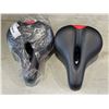 Image 2 : (4) NEW BIKE SEATS