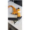 Image 2 : HARDWOOD FLOORING NAILER
