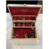 Image 3 : JEWELLERY BOX W/ CONTENTS AND 6 LADIES RINGS