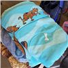 Image 2 : STEAM IRON, QUILTS AND BLANKETS