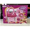Image 2 : NEW PREXTEX CROWN MIRROR BEAUTIFUL GIRL VANITY SET