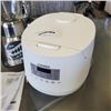 Image 2 : CUCKOO RICE COOKER AND OSTER BLENDER