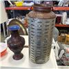 Image 2 : WOOD OVERLAY VASE, PYREX MIXING BOWL AND LANTERN