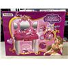 Image 2 : NEW PREXTEX CROWN MIRROR BEAUTIFUL GIRL VANITY SET