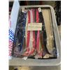 Image 2 : ZIPPERS AND FABRICS