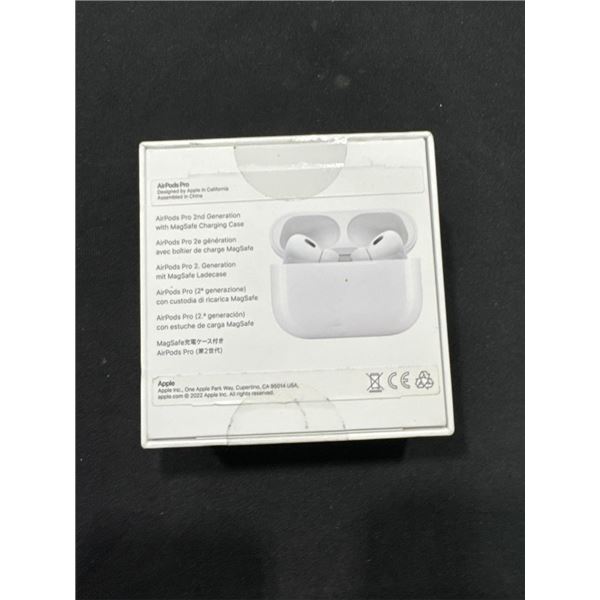APPLE AIRPODS PRO WITH WIRELESS CASE - TESTED WORKING, RETAIL $329