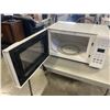 Image 2 : SYLVANIA MICROWAVE