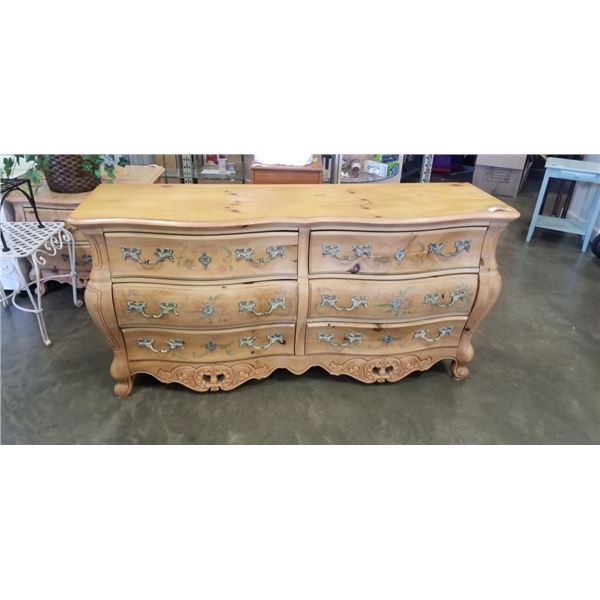 PULASKI FURNITURE PINE BOWED FRONT 6 DRAWER DRESSER