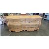Image 1 : PULASKI FURNITURE PINE BOWED FRONT 6 DRAWER DRESSER