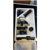 Image 2 : BIOLOGICAL MICROSCOPE