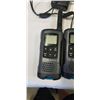 Image 2 : PAIR OF MOTOROLA T600 RADIOS WITH CHARGER