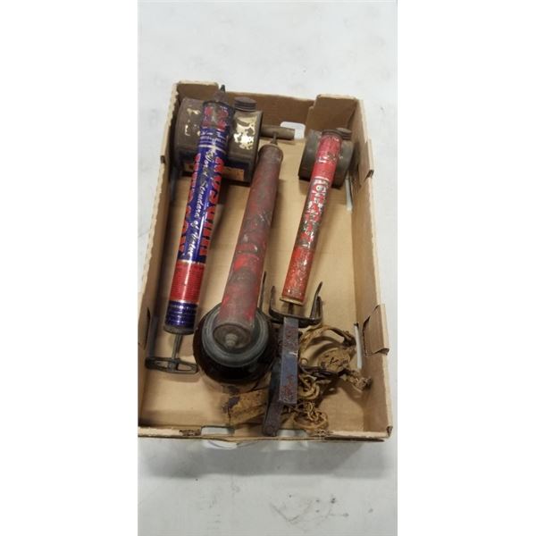 ASSORTED ANTIQUE SPRAYERS