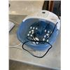 Image 2 : HEATED FOOTBATH AND TABLE FAN