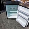 Image 2 : DANBY STAINLESS REFRIDGERATOR