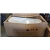 Image 2 : RACHEL COMBO 70" ACRYLIC TUB WITH FAUCET