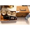 Image 1 : Vintage Camera, Lights and Brownie Camera