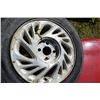 Image 11 : Set Of 4 Tires On Alum Rims
