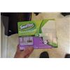 Image 5 : Misc Brooms-Swiffer Sweeper
