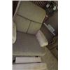 Image 4 : Reclining Cloth Chair in good condition