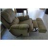 Image 1 : Cloth Reclining Chair In Good Condition