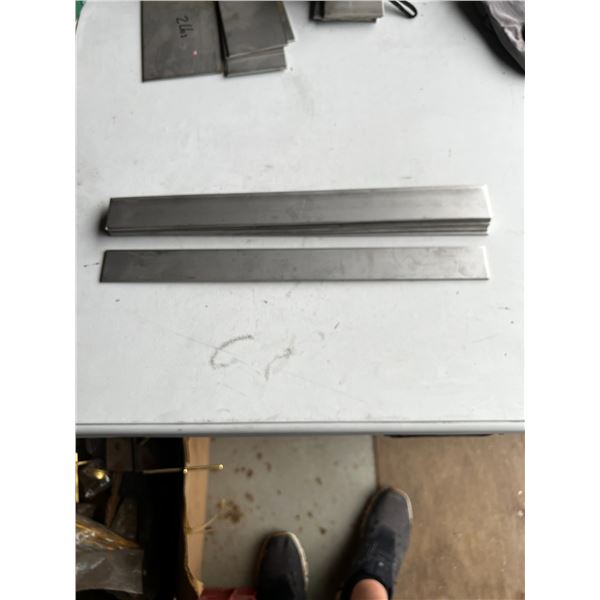PLAQUE INOX 304 = ,125 X 1,5 X 16 / LOT DE 7