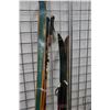 Image 2 : Two pairs of cross country skis with poles including Sundins and Trysil-Knut. Note: This item is not