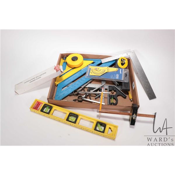 Tray lot of hand tools including 2 speed squares, small spirit level, adjustable squares, calibers e