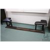 Image 1 : Antique hardwood club fireplace fender with re-upholstered seats sitting on top of reeded supports, 
