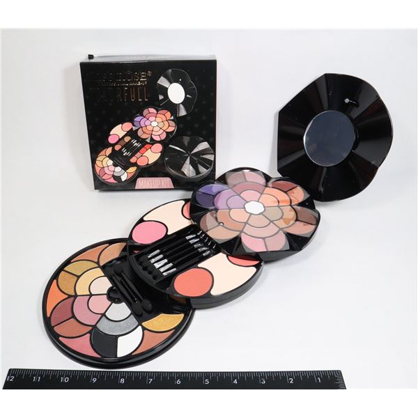 NEW MISS ROSE PROFESSIONAL MAKE UP KIT