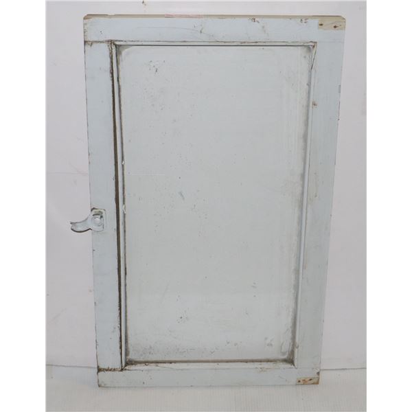 18" X 30" VINTAGE WINDOW
