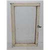 Image 1 : 18" X 30" VINTAGE WINDOW
