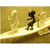 Image 3 : 14 1/2" boat with 5 African figures (2)