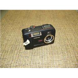 Toshiba PDR-M71 Digital still camera (2)
