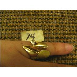 14K gold ring with heart-shaped diamond(74)