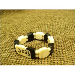 CHOICE on 2 bracelets: ivory and baleen (2)