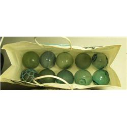 CHOICE on 3: Bag of 10 glass balls - some very rare (2)