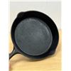 Image 2 : Smart's Brockville No. 8 Cast Iron Skillet Frying Pan - Approx: 10" see all photos