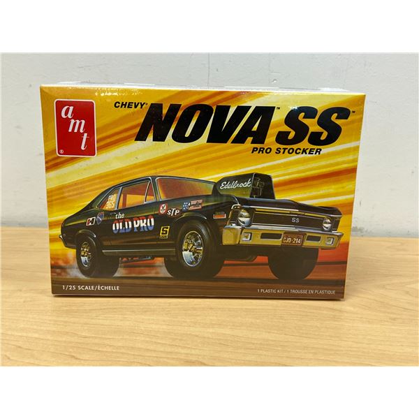 New Sealed AMT Chevy Nova SS Pro Stocker Model Kit 1/25