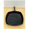 Image 2 : Lodge Square Cast Iron Frying Pan - Approx: 10.5"
