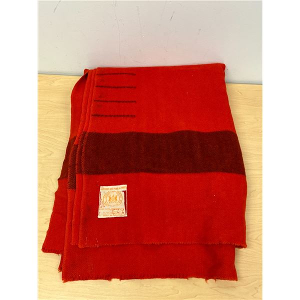 4 Point Hudson's Bay Company HBC Wool Blanket Approx: 70x84" no major issues, but well used