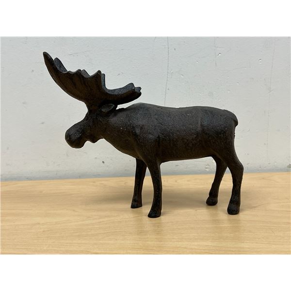 Cast Metal Moose Decor Piece - Approx: 7.5x6.75"