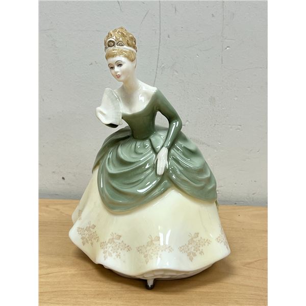 Royal Doulton England Bone China Figurine - Soiree HN2312 8"