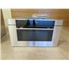Image 2 : Wolf MDD30CM/B/TH Built-in Drop-Down Door Microwave Oven