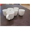 Image 10 : Bernardaud Bulle Porcelaine Dish Set: Plates, Cups, Saucers, Misc Sizes