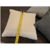 Image 8 : Qty 3 Woven Throw Pillows Approx 12" x 12"